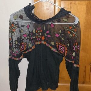 FREE PEOPLE AZTEC MESH TOP SIZE XS